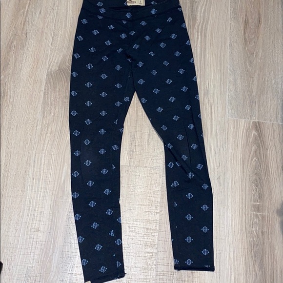 Hollister California Patterned Leggings - Picture 1 of 2